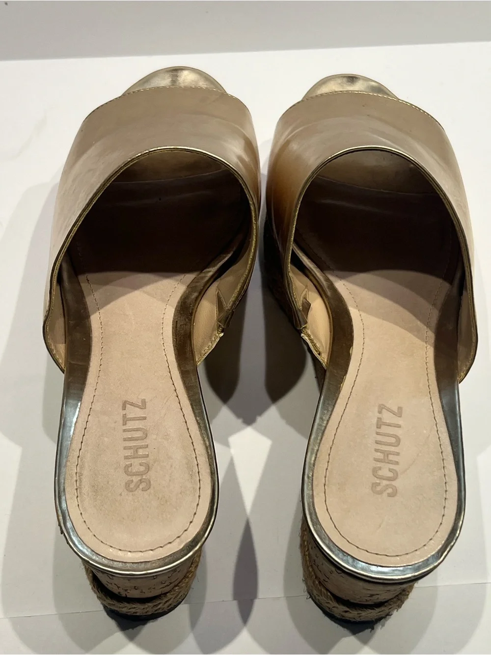 SCHUTZ Metallic Gold Espadrille Wedge Slide Sandals Sz 9.5